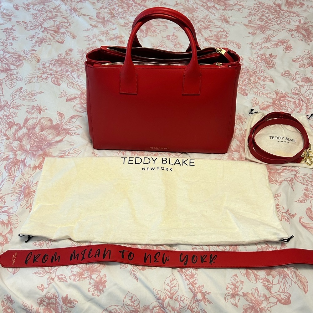 Large shoulder bag